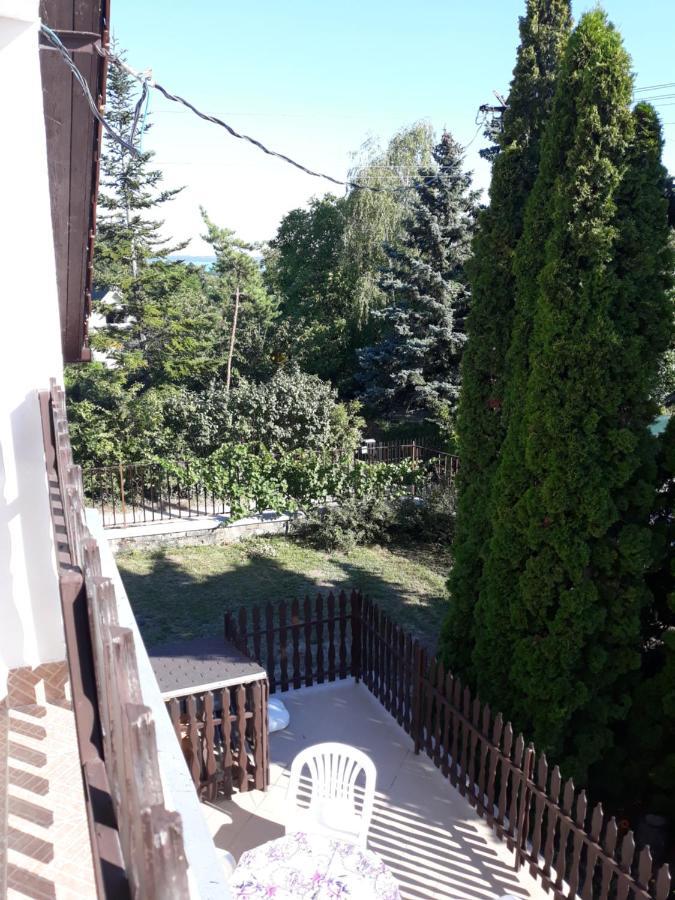 Retrovilla Balatonkenese Bagian luar foto